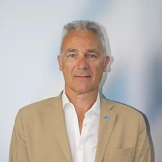 Eric CUENOT, Directeur