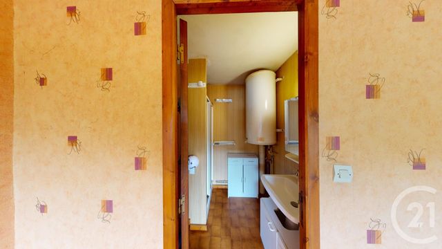 Appartement à vendre - 2 pièces - 30.0 m2 - LES HOPITAUX NEUFS - 25 - FRANCHE-COMTE - Century 21 Avenir Immobilier Appartement à vendre - 2 pièces - 30.0 m2 - LES HOPITAUX NEUFS - 25 - FRANCHE-COMTE - Century 21 Avenir Immobilier