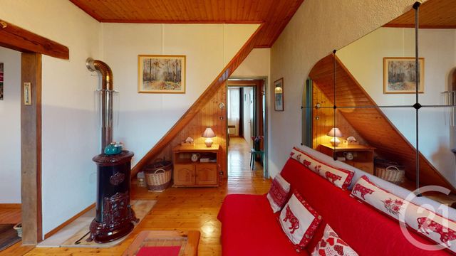 Afficher la photo en grand Appartement F4 à vendre - 4 pièces - 66.59 m2 - MONTPERREUX - 25 - FRANCHE-COMTE - Century 21 Avenir Immobilier