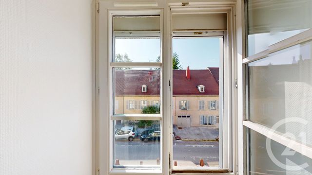 Appartement F2 à vendre MOUTHE