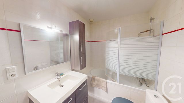 Appartement F2 à vendre - 2 pièces - 52.84 m2 - MOUTHE - 25 - FRANCHE-COMTE - Century 21 Avenir Immobilier