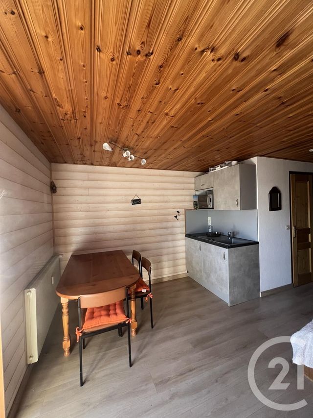 Appartement F1 à louer - 1 pièce - 23.91 m2 - ROCHEJEAN - 25 - FRANCHE-COMTE - Century 21 Avenir Immobilier
