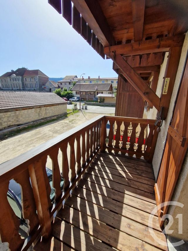 Appartement F1 à louer - 1 pièce - 23.91 m2 - ROCHEJEAN - 25 - FRANCHE-COMTE - Century 21 Avenir Immobilier