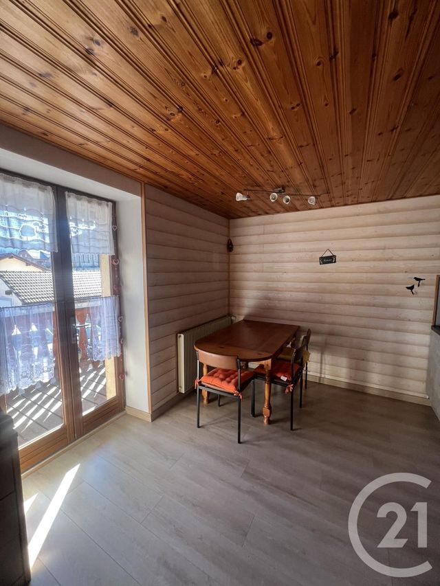 Appartement F1 à louer - 1 pièce - 23.91 m2 - ROCHEJEAN - 25 - FRANCHE-COMTE - Century 21 Avenir Immobilier
