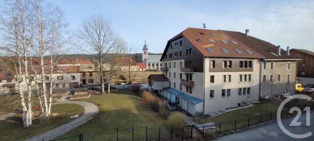 Appartement F1 à louer - 1 pièce - 25.41 m2 - MOUTHE - 25 - FRANCHE-COMTE - Century 21 Avenir Immobilier