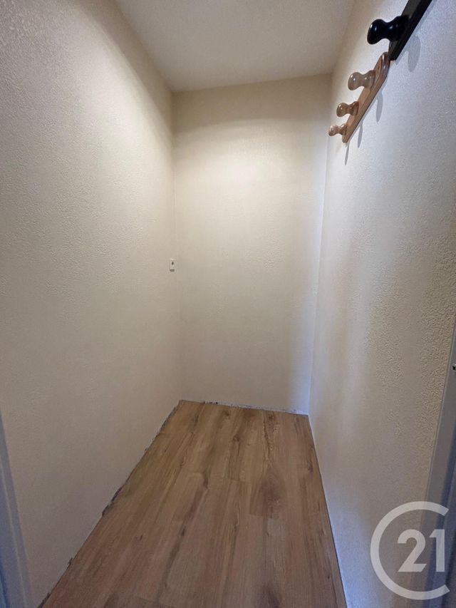 Appartement F2 à louer - 2 pièces - 48.0 m2 - MOUTHE - 25 - FRANCHE-COMTE - Century 21 Avenir Immobilier