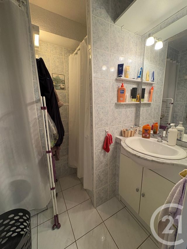 Appartement F1 à louer - 1 pièce - 24.97 m2 - ST POINT LAC - 25 - FRANCHE-COMTE - Century 21 Avenir Immobilier