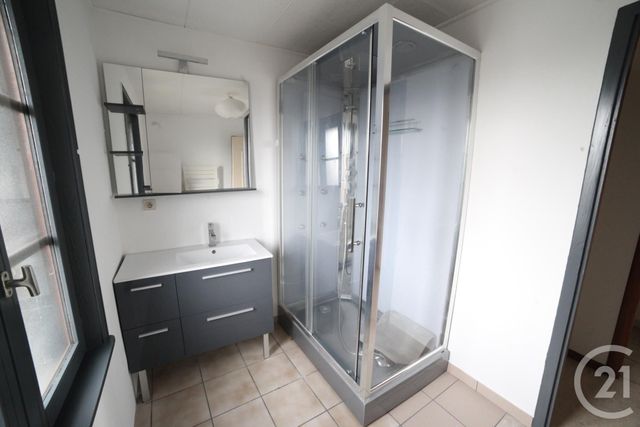 Appartement F4 à louer - 4 pièces - 91.66 m2 - LONGEVILLES MONT D OR - 25 - FRANCHE-COMTE - Century 21 Avenir Immobilier