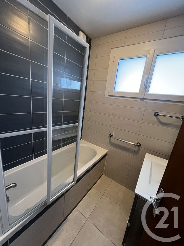 Appartement F2 bis à louer - 2 pièces - 50.72 m2 - ST POINT LAC - 25 - FRANCHE-COMTE - Century 21 Avenir Immobilier