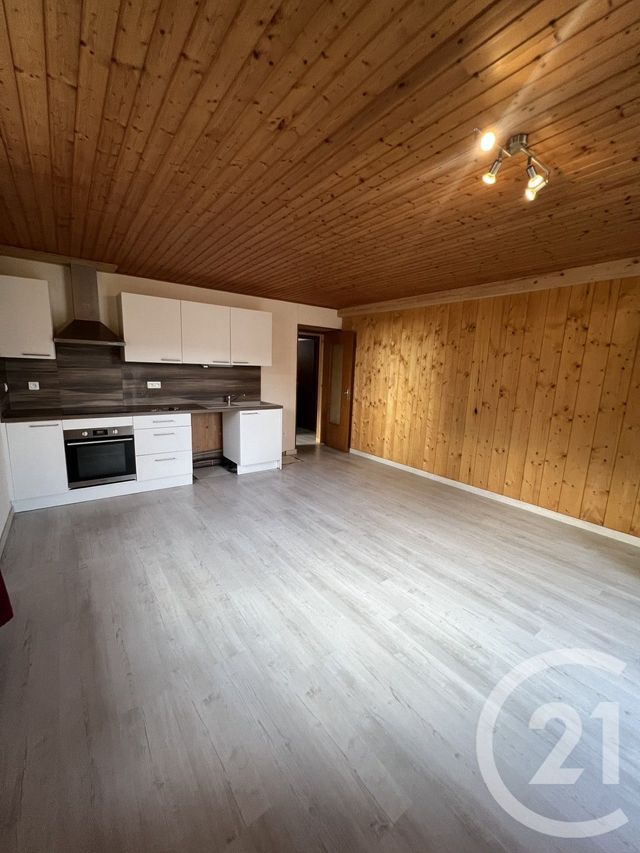 Appartement F2 bis à louer - 2 pièces - 50.72 m2 - ST POINT LAC - 25 - FRANCHE-COMTE - Century 21 Avenir Immobilier
