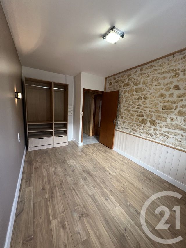 Appartement F2 bis à louer - 2 pièces - 50.72 m2 - ST POINT LAC - 25 - FRANCHE-COMTE - Century 21 Avenir Immobilier