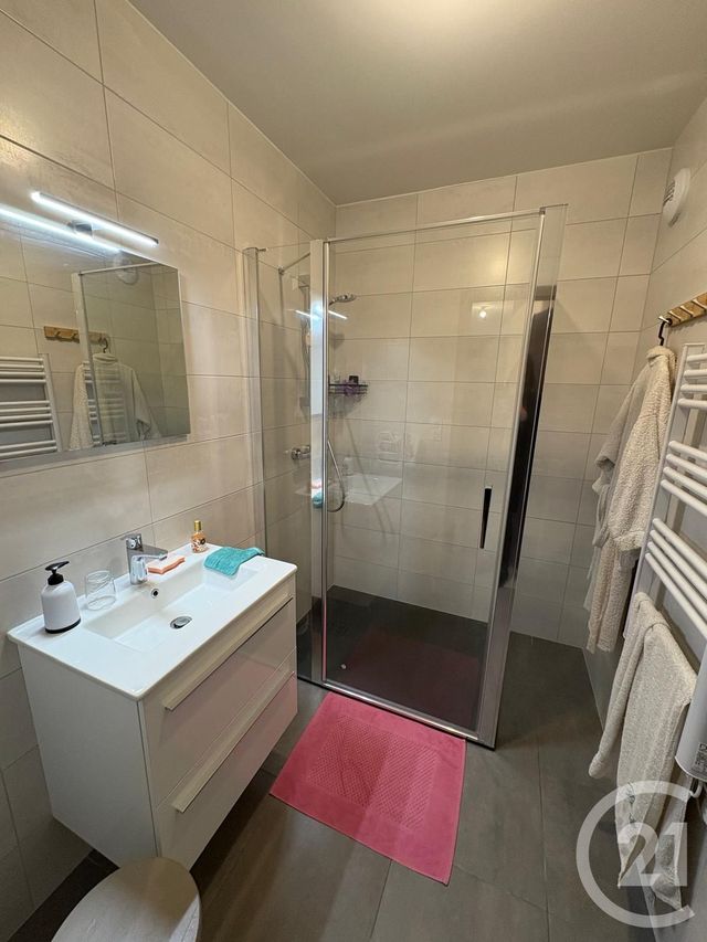 Appartement F3 à louer - 3 pièces - 65.48 m2 - MOUTHE - 25 - FRANCHE-COMTE - Century 21 Avenir Immobilier