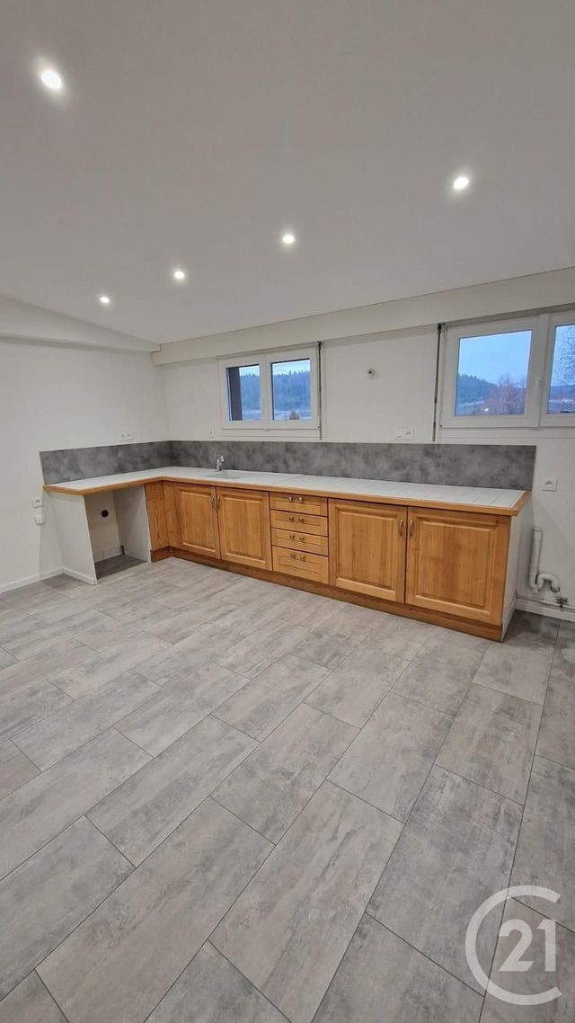 Appartement Duplex à louer - 3 pièces - 100.0 m2 - LABERGEMENT STE MARIE - 25 - FRANCHE-COMTE - Century 21 Avenir Immobilier