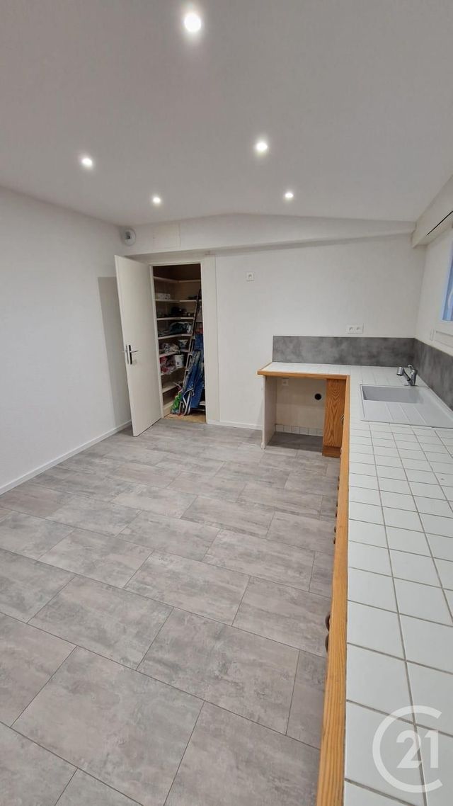 Appartement Duplex à louer - 3 pièces - 100.0 m2 - LABERGEMENT STE MARIE - 25 - FRANCHE-COMTE - Century 21 Avenir Immobilier