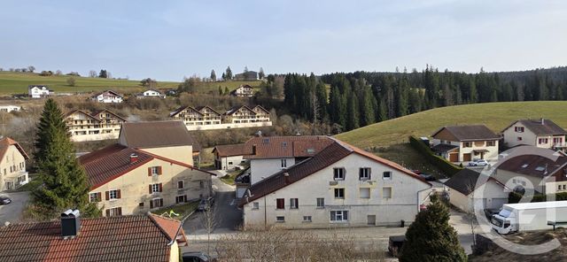 Appartement F4 à vendre - 5 pièces - 102.81 m2 - LABERGEMENT STE MARIE - 25 - FRANCHE-COMTE - Century 21 Avenir Immobilier