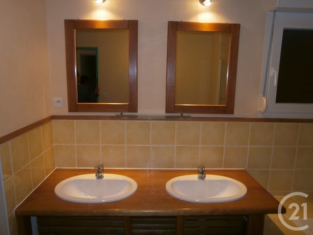 Appartement F4 à louer - 4 pièces - 108.0 m2 - LES GRANGETTES - 25 - FRANCHE-COMTE - Century 21 Avenir Immobilier