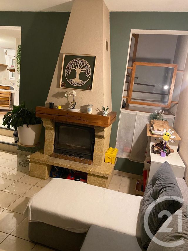 Appartement F4 à louer - 4 pièces - 108.0 m2 - LES GRANGETTES - 25 - FRANCHE-COMTE - Century 21 Avenir Immobilier