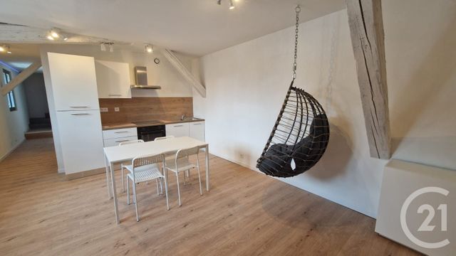 Appartement Duplex à louer - 3 pièces - 70.29 m2 - LES HOPITAUX NEUFS - 25 - FRANCHE-COMTE - Century 21 Avenir Immobilier