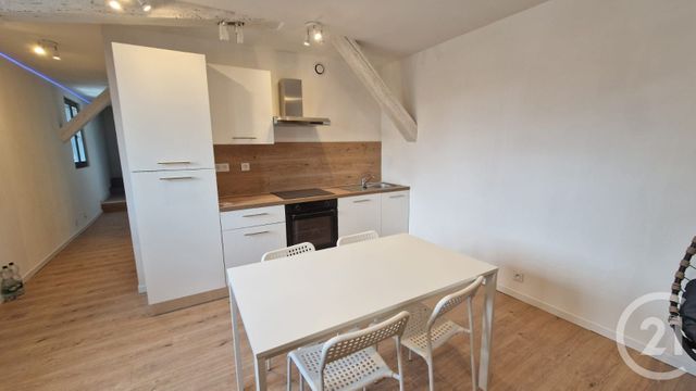 Appartement Duplex à louer - 3 pièces - 70.29 m2 - LES HOPITAUX NEUFS - 25 - FRANCHE-COMTE - Century 21 Avenir Immobilier