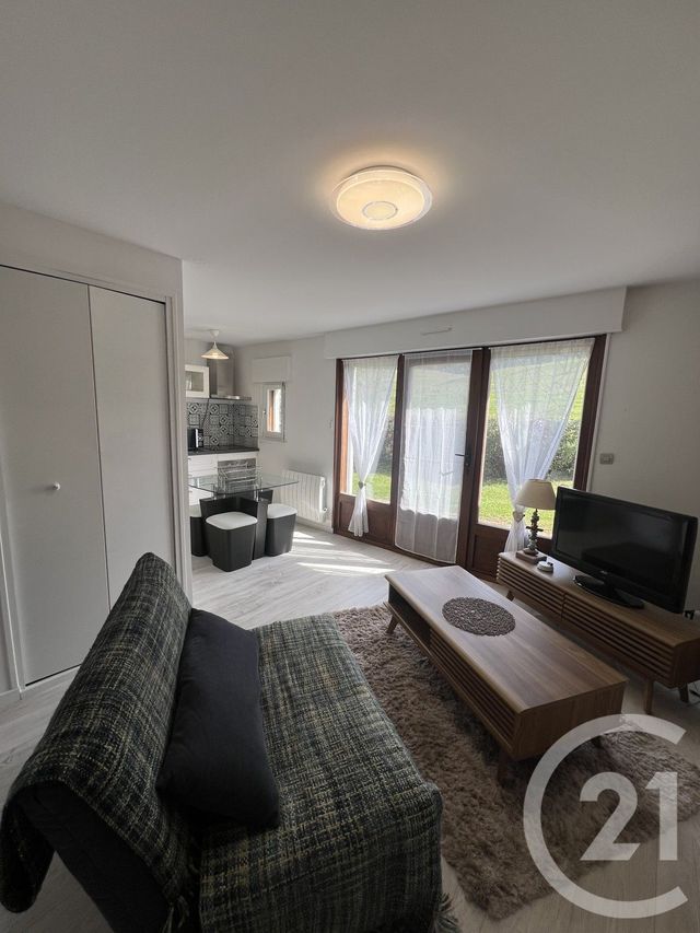 Appartement F2 à louer - 2 pièces - 33.9 m2 - LONGEVILLES MONT D OR - 25 - FRANCHE-COMTE - Century 21 Avenir Immobilier
