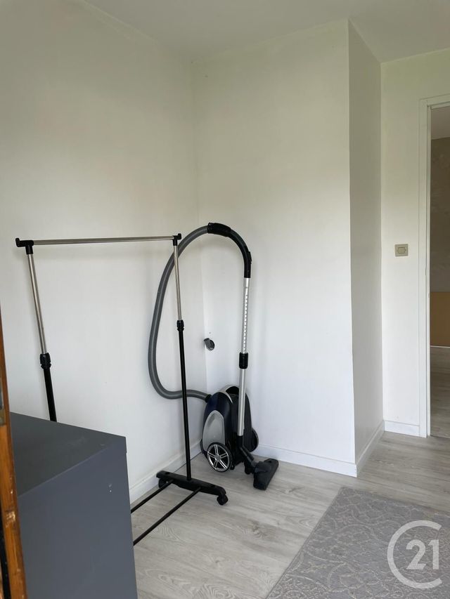 Appartement F2 à louer - 2 pièces - 33.9 m2 - LONGEVILLES MONT D OR - 25 - FRANCHE-COMTE - Century 21 Avenir Immobilier