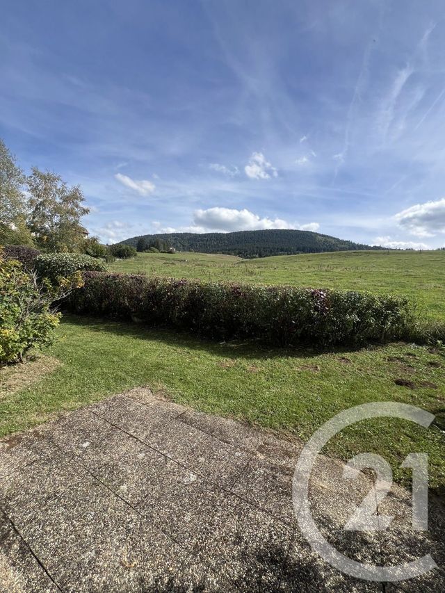 Appartement F2 à louer - 2 pièces - 33.9 m2 - LONGEVILLES MONT D OR - 25 - FRANCHE-COMTE - Century 21 Avenir Immobilier