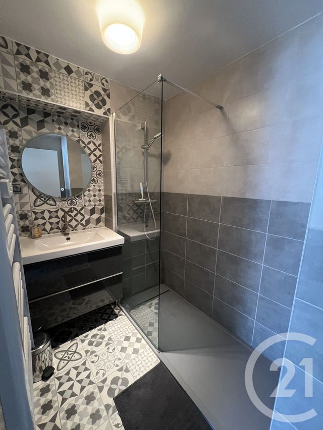 Appartement F2 à louer - 2 pièces - 33.9 m2 - LONGEVILLES MONT D OR - 25 - FRANCHE-COMTE - Century 21 Avenir Immobilier
