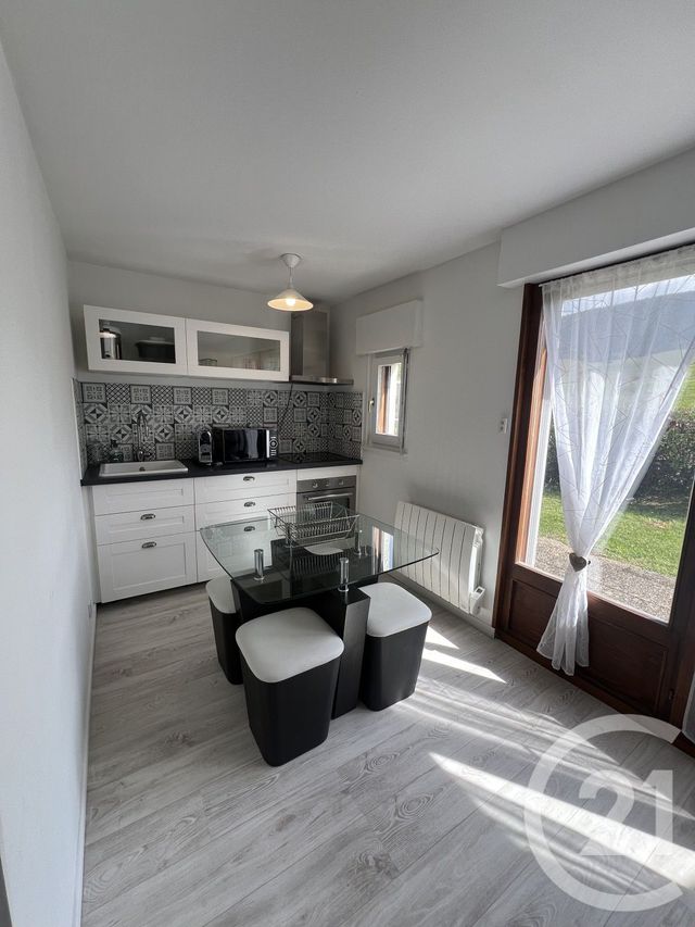 Appartement F2 à louer - 2 pièces - 33.9 m2 - LONGEVILLES MONT D OR - 25 - FRANCHE-COMTE - Century 21 Avenir Immobilier