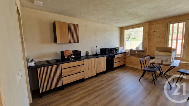 Appartement F3 à louer - 3 pièces - 100.0 m2 - REMORAY BOUJEONS - 25 - FRANCHE-COMTE - Century 21 Avenir Immobilier