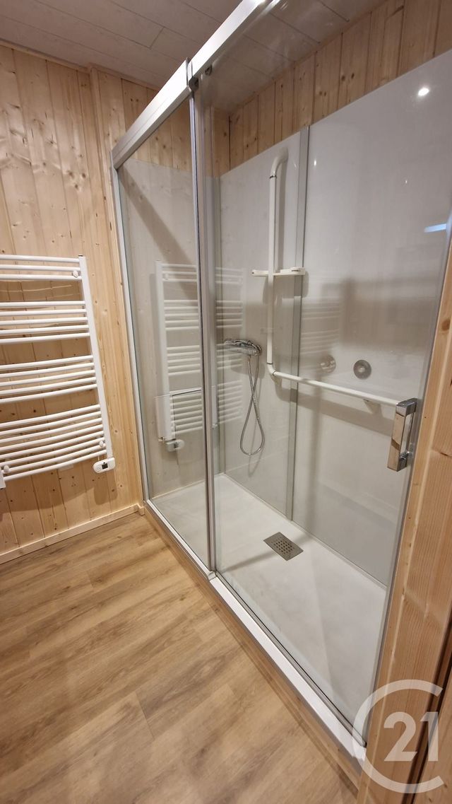 Appartement F3 à louer - 3 pièces - 100.0 m2 - REMORAY BOUJEONS - 25 - FRANCHE-COMTE - Century 21 Avenir Immobilier