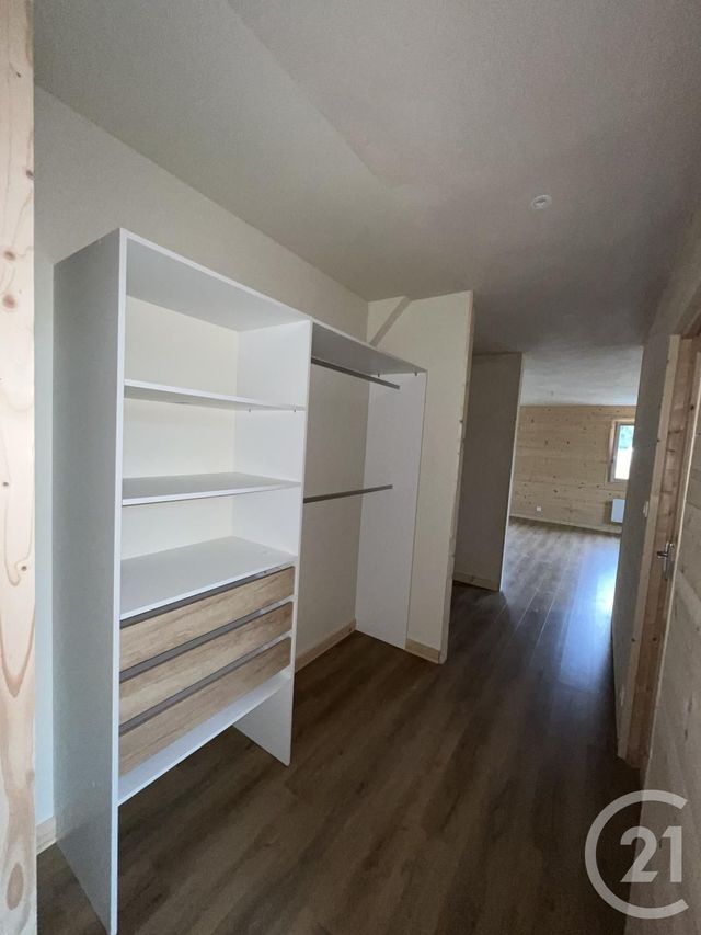 Appartement F3 bis à louer - 3 pièces - 100.0 m2 - REMORAY BOUJEONS - 25 - FRANCHE-COMTE - Century 21 Avenir Immobilier