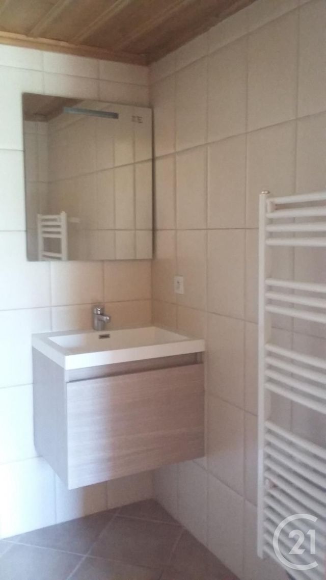 Appartement F2 à louer - 2 pièces - 38.98 m2 - ROCHEJEAN - 25 - FRANCHE-COMTE - Century 21 Avenir Immobilier