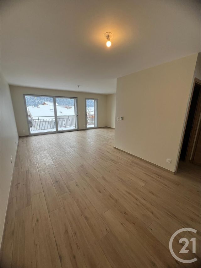 Appartement F3 à louer - 3 pièces - 63.35 m2 - MOUTHE - 25 - FRANCHE-COMTE - Century 21 Avenir Immobilier