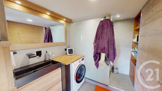 Appartement T4 à vendre - 5 pièces - 130.18 m2 - LONGEVILLES MONT D OR - 25 - FRANCHE-COMTE - Century 21 Avenir Immobilier