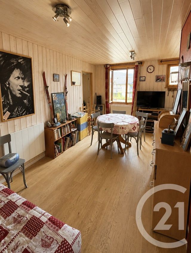 Appartement T2 à vendre - 2 pièces - 32.0 m2 - MOUTHE - 25 - FRANCHE-COMTE - Century 21 Avenir Immobilier