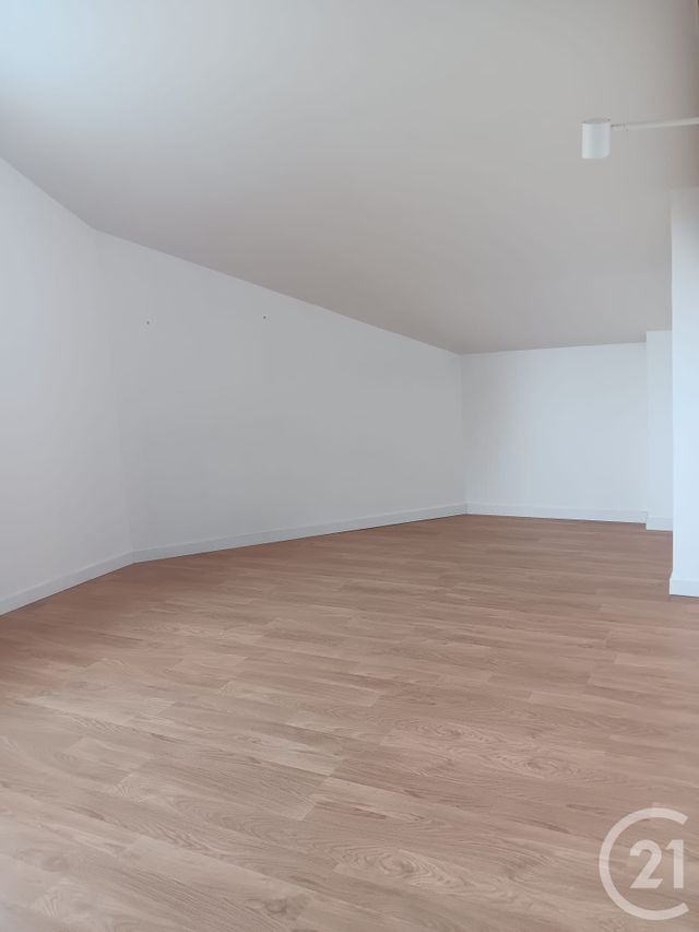 maison à vendre - 6 pièces - 140.95 m2 - LONGEVILLES MONT D OR - 25 - FRANCHE-COMTE - Century 21 Avenir Immobilier