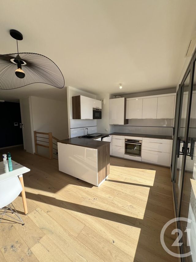 Appartement F3 à louer - 3 pièces - 69.7 m2 - LABERGEMENT STE MARIE - 25 - FRANCHE-COMTE - Century 21 Avenir Immobilier