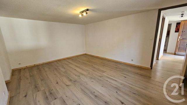 Afficher la photo en grand Appartement F3 à vendre - 4 pièces - 77.37 m2 - LES HOPITAUX NEUFS - 25 - FRANCHE-COMTE - Century 21 Avenir Immobilier